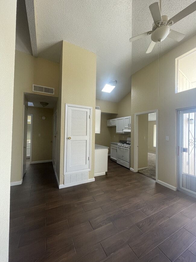 Building Photo - 11622 Scott Simpson Dr