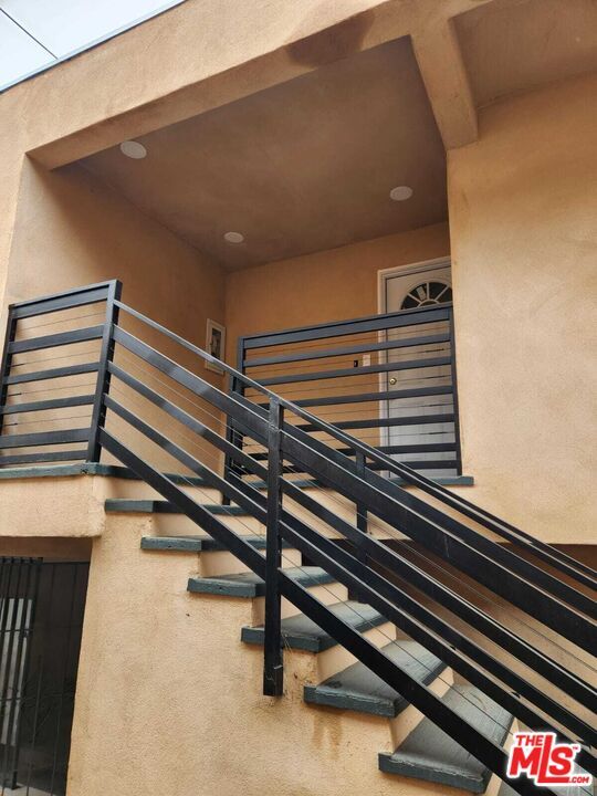 Building Photo - 4308-4304 Leimert Blvd