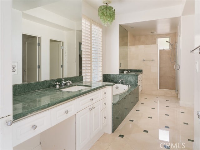Building Photo - 413 Paseo De La Concha