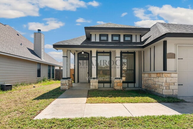 Building Photo - 10513 Condor Loop