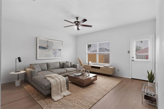 Building Photo - 2123 Meadow View Dr