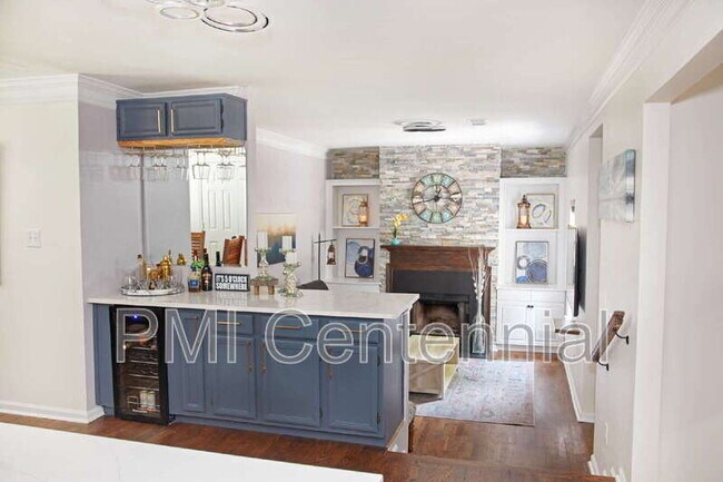 Building Photo - 220 Preston Oaks Dr