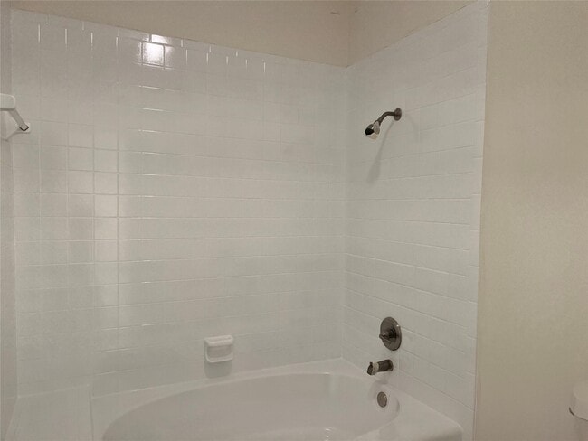 Building Photo - 11711 Memorial Dr