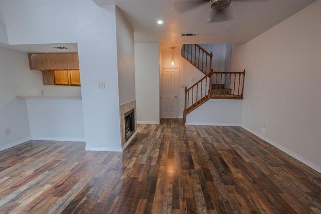 Building Photo - 501 Arbor Creek Dr