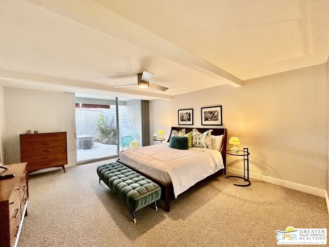 Building Photo - 515 Desert Lakes Dr