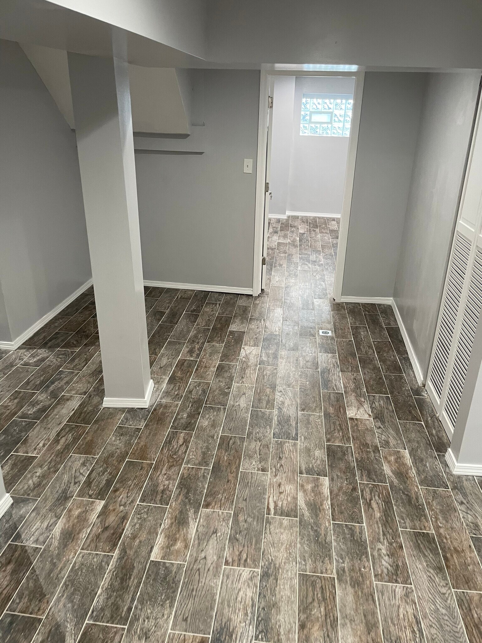 Living Room - 1518 E 72nd St