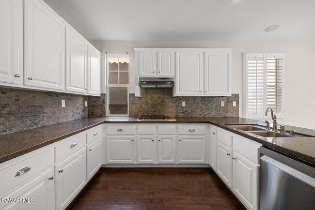 Building Photo - 37200 Pergola Terrace