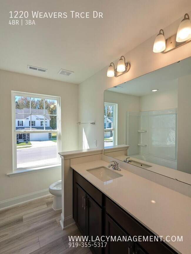 Building Photo - 1220 Weavers Trce Dr