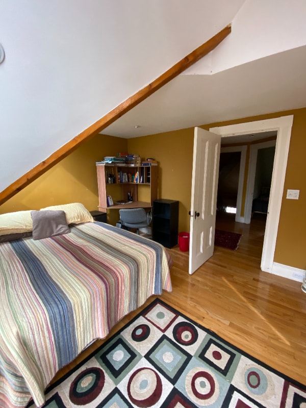 Building Photo - 9 Woodland Ave