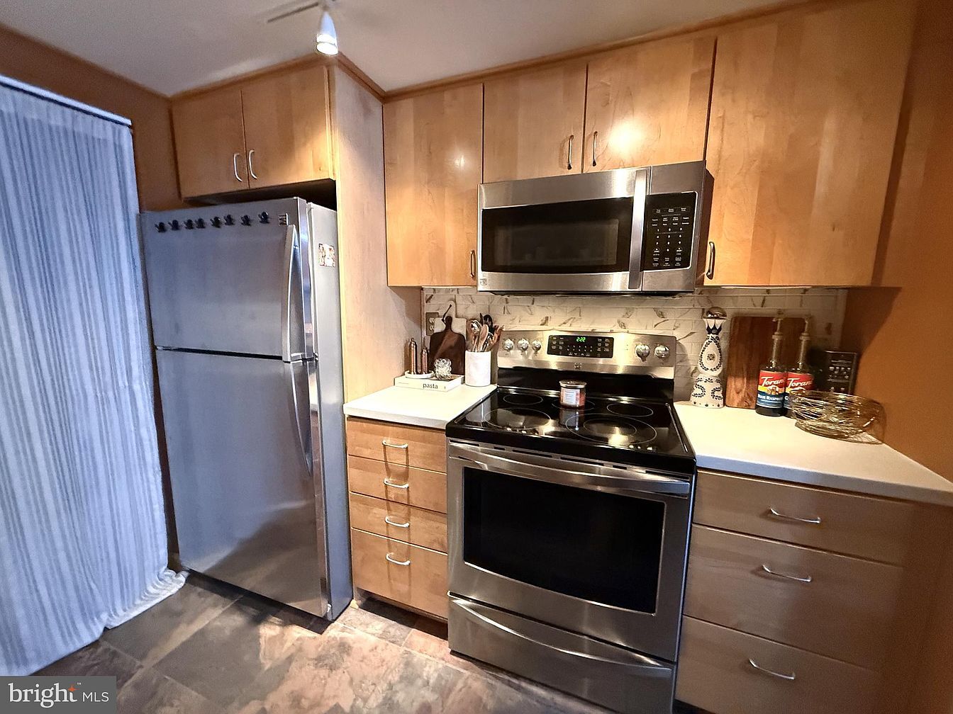 Building Photo - 5020 W Brigantine Ct