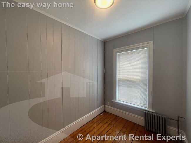 Building Photo - 57 Summer St