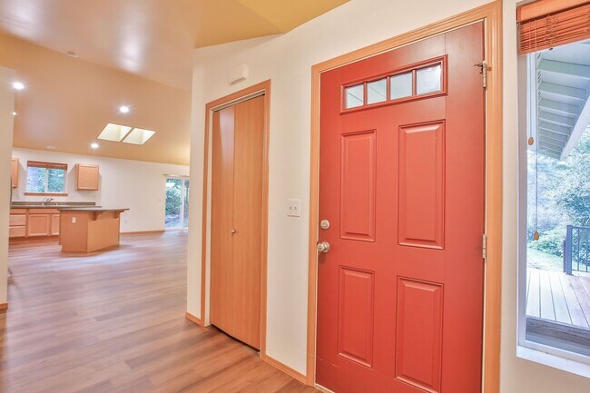 Building Photo - Private Beach Access Comes with This Lovely Freeland Home!