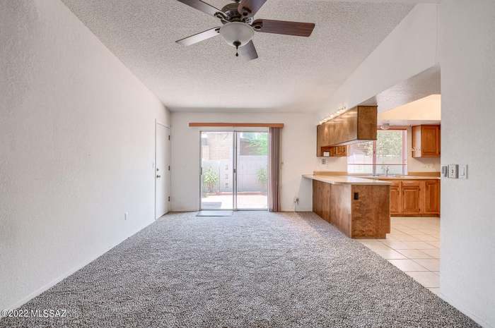 Building Photo - 7551 E La Cienega Dr