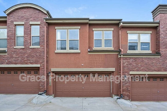 Building Photo - 8925 E Nichols Pl