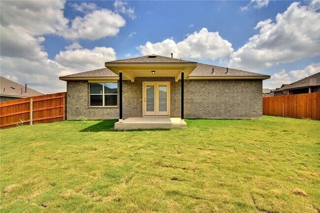 Building Photo - 843 Winnsboro Dr