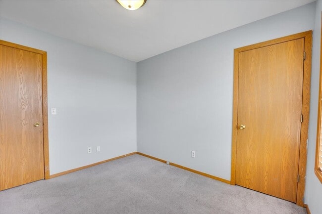 Building Photo - 6621 Samantha Ln