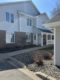 Building Photo - 3590 Blue Jay Way
