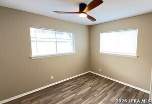 Building Photo - 4119 Ramsgate St