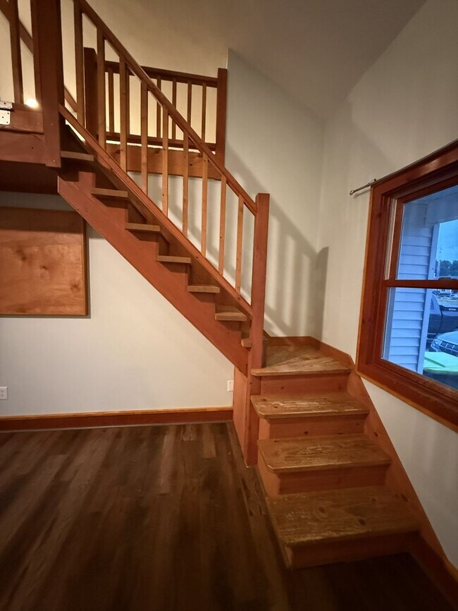Building Photo - 7276 Tiger Dr
