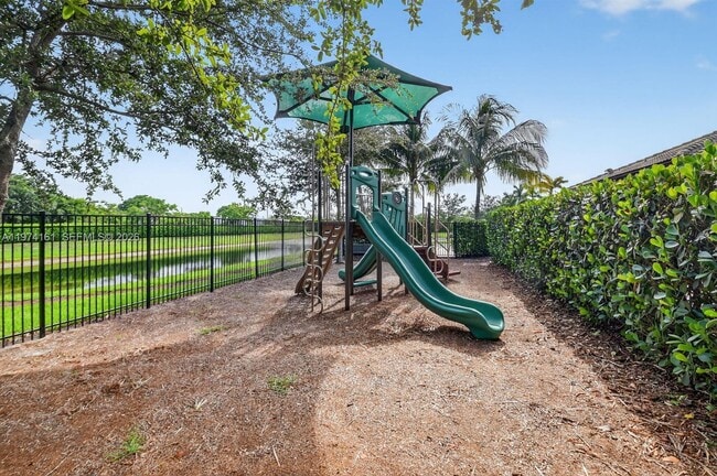 Building Photo - 2857 Bard St