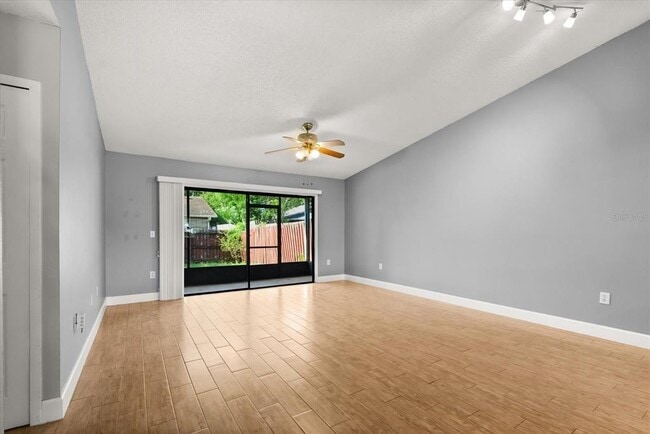 Building Photo - 8110 Canyon Oak Ln