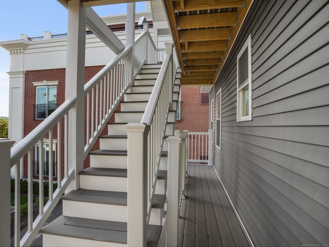 Building Photo - 3 Seaview Ave