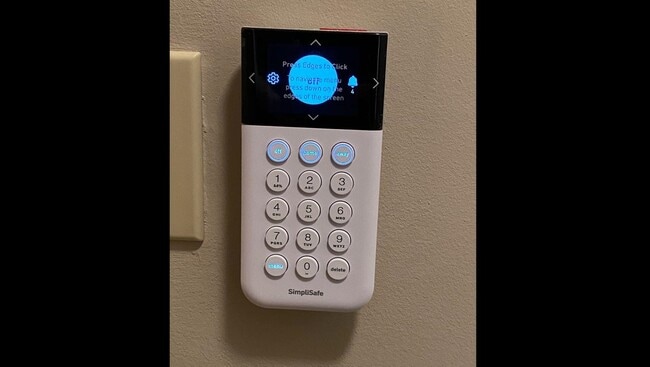 Building Photo - 777 Middle Rd