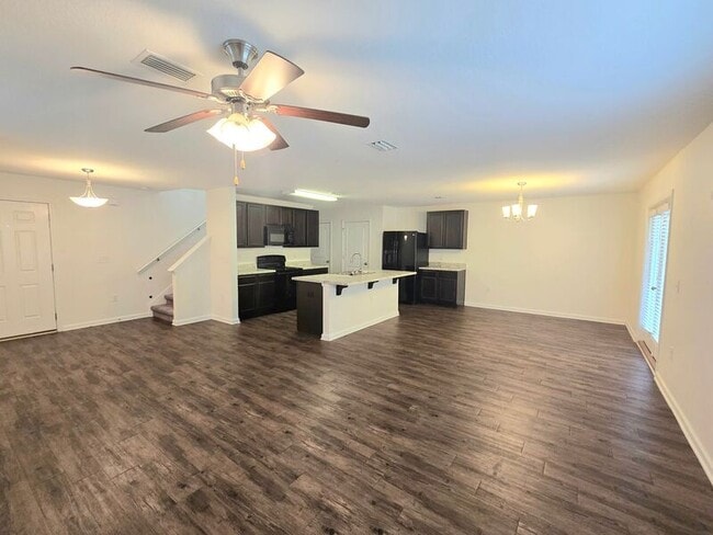 Building Photo - 5860 Magnolia Bend Blvd