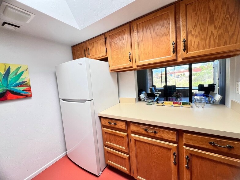 Building Photo - 2521 S Calle De Humes