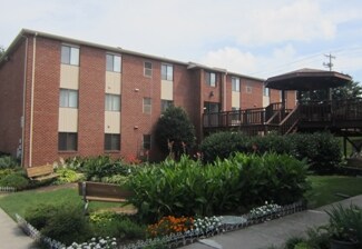 Primary Photo - Bridgeway Gardens