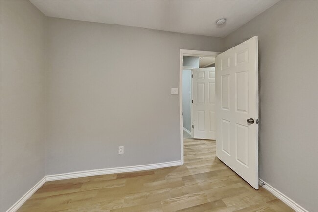 Building Photo - 3344 Zubin Ln