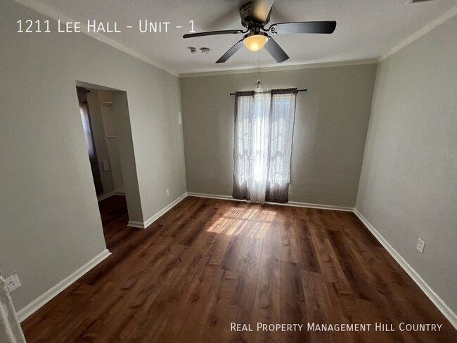 Building Photo - 1211 Lee Hall St