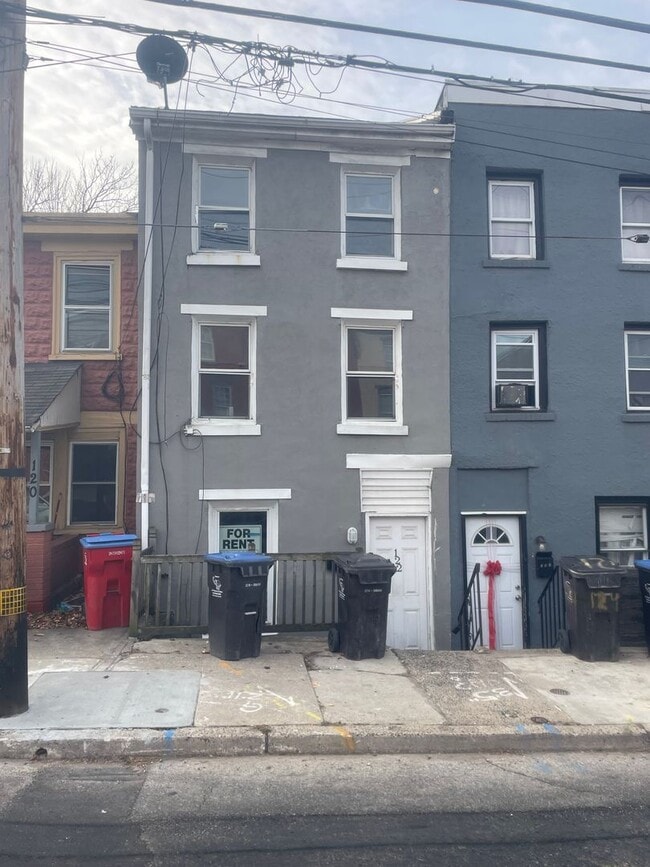 Building Photo - New and affordable