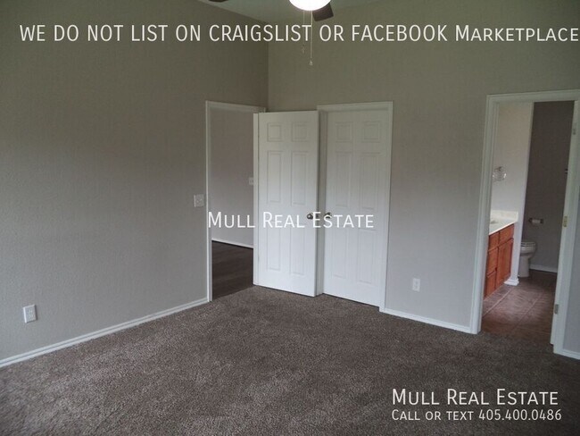 Building Photo - 5404 SE 80th-