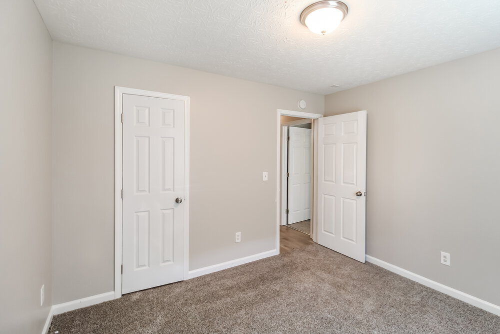 Building Photo - 160 Avery Dr