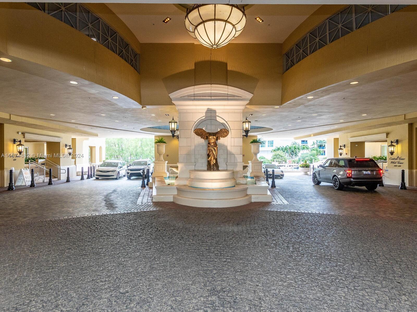 Building Photo - 200 Sunny Isles Blvd
