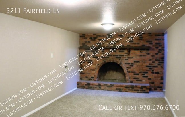 Building Photo - 3211 Fairfield Ln
