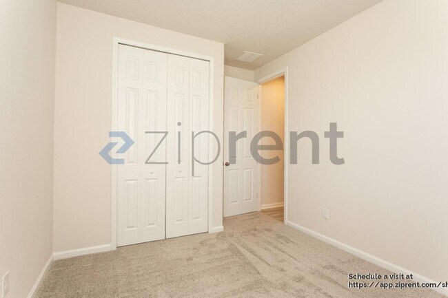 Building Photo - 152 Cedar Elm Wy