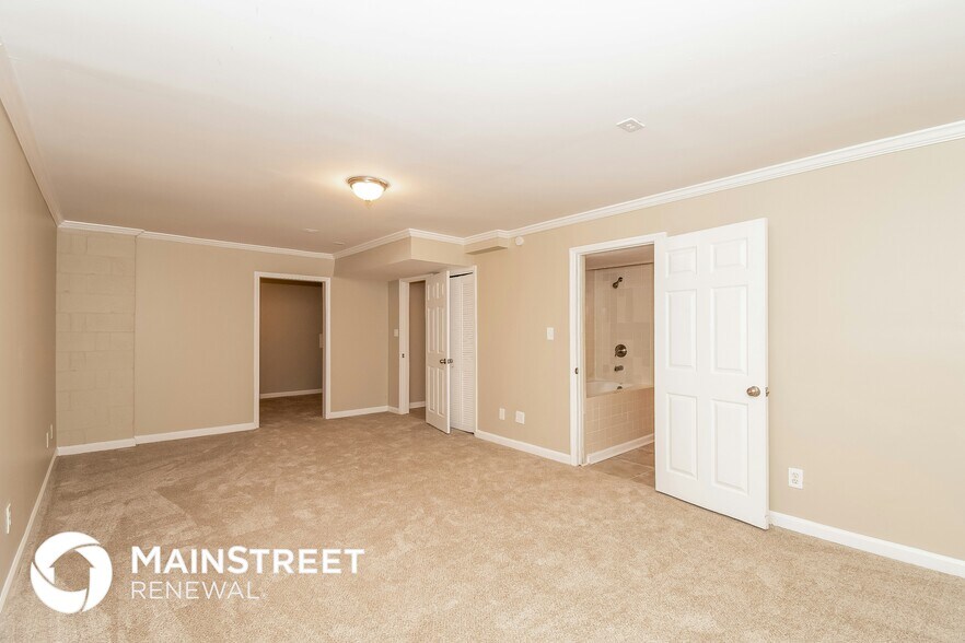 Building Photo - 5550 Pemrock Ct