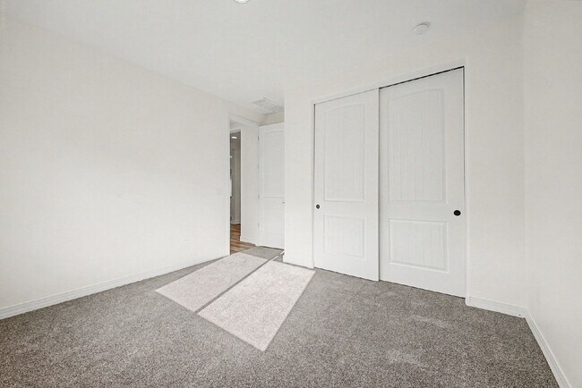 Building Photo - 6954 W Maya Way