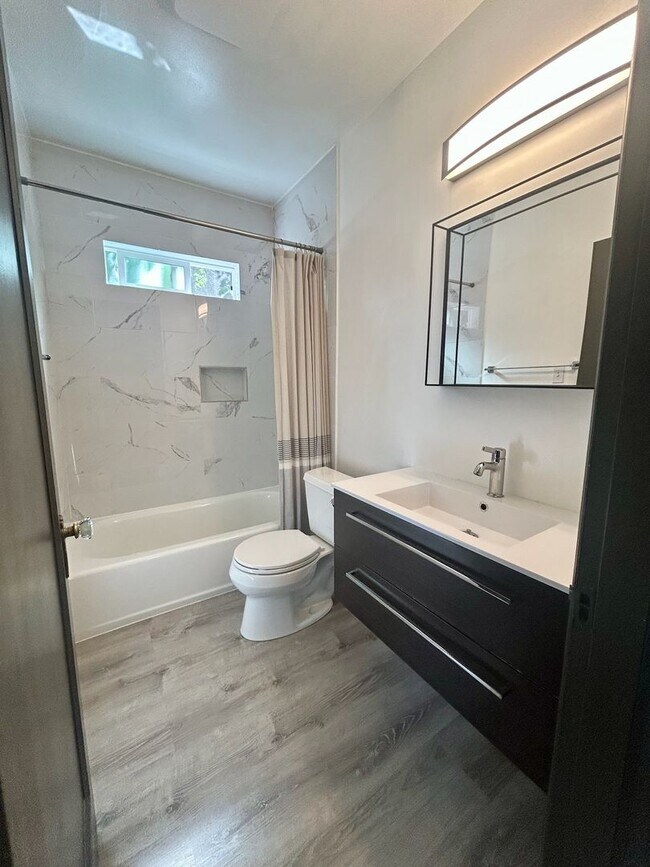 Building Photo - Rainier Beach Home
