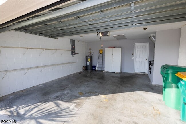 Building Photo - 25324 Lychee Ct