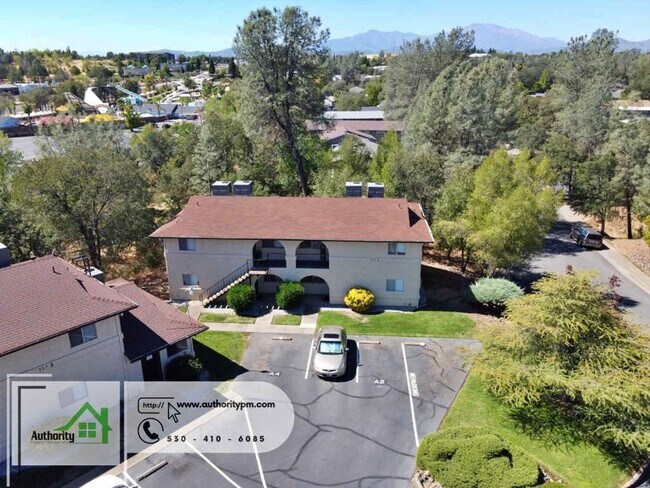 Building Photo - 333 Boulder Creek Dr