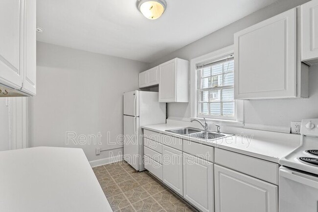 Building Photo - 1617 Liberty Rd