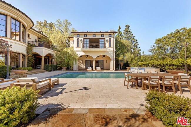 Building Photo - 2374 Earls Ct
