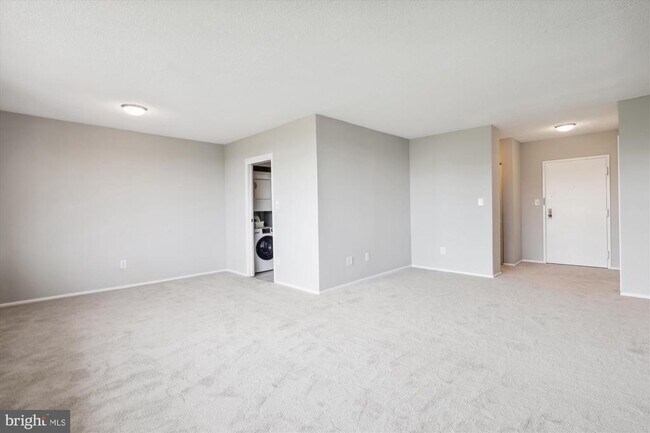 Building Photo - 5500 Holmes Run Pkwy