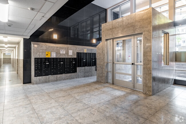 Lobby Photo - The Astra - Income Restricted