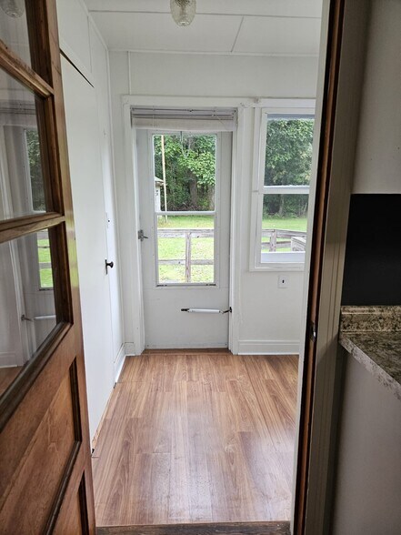 Mudroom entrance from kitchen - 244 Vineyard Ave