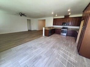 Building Photo - 1147 Lahontan Dr