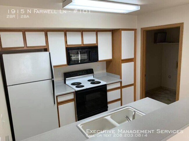 Building Photo - WestSide Place Apartments